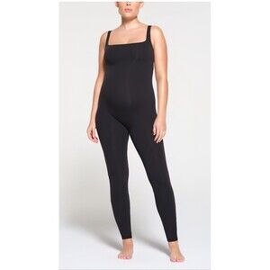 Skims Fits Everybody Maternity Catsuit-L